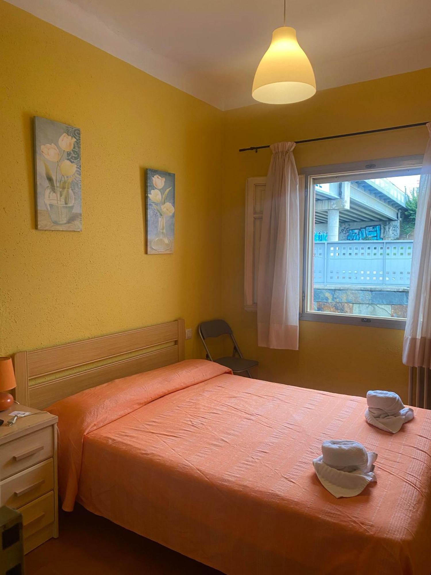 Hostal Lleida เซกูร์ เด กาลาเฟย์ ภายนอก รูปภาพ